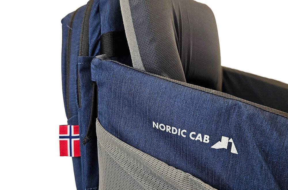 Blå bæremeis fra norske Nordic Cab