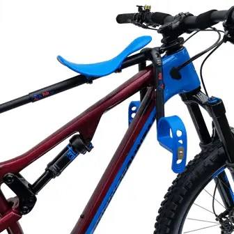 childs seat for mountain bike mounted on bike