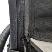 Waterproof zippers on Nordic Cab bike trailer